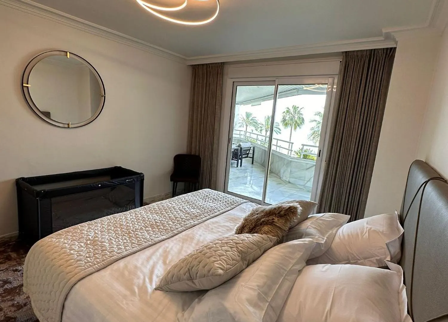 Esmeralda Beach Apartment Golden Mile Marbella