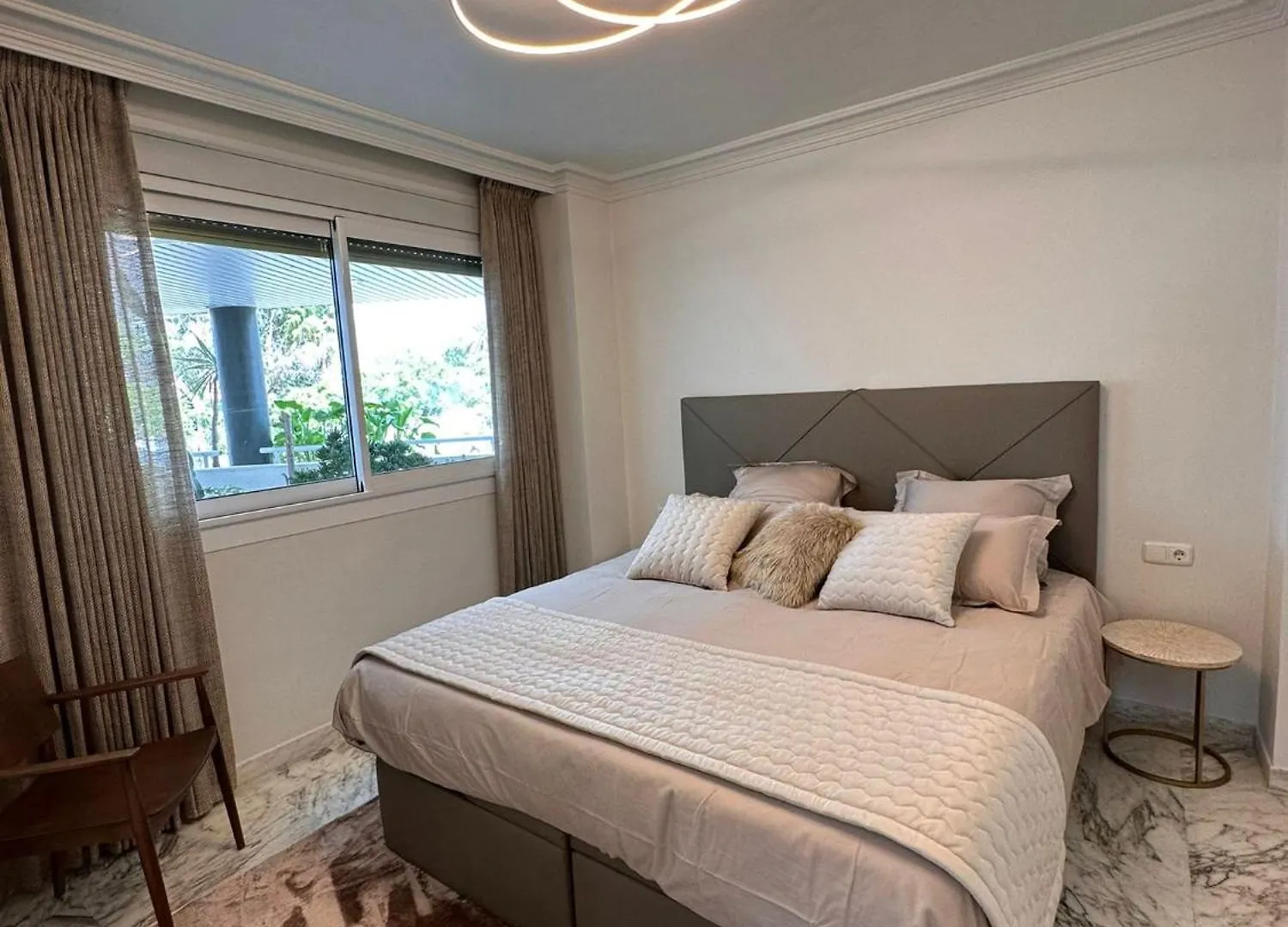 Esmeralda Beach Apartment Golden Mile Marbella